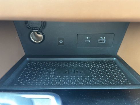 Used 2023 Nissan Pathfinder Platinum FWD image 15