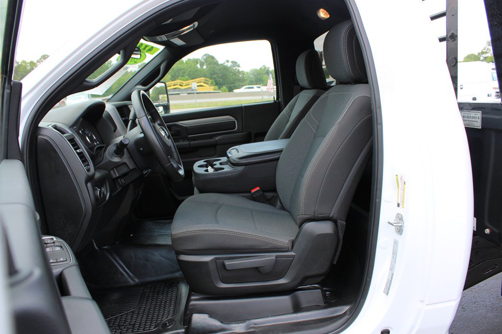 Used 2024 RAM 5500 Tradesman AWD/4WD image 22