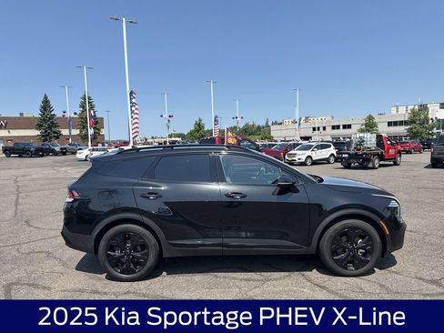 Used 2025 Kia Sportage X-Line AWD/4WD image 6