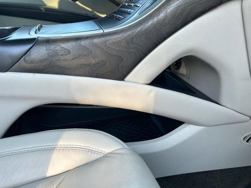 Used 2017 Lincoln MKX Select w/ Select Plus Package image 57