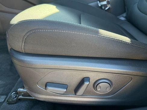 Certified 2025 Hyundai Tucson SEL image 14