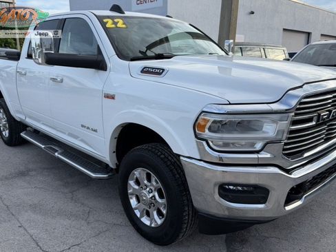 Used 2022 RAM 2500 Laramie AWD/4WD image 1