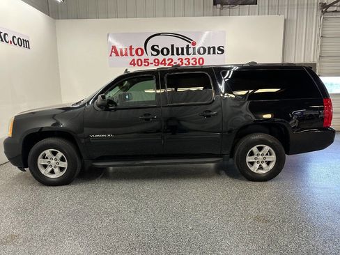 Used 2013 GMC Yukon XL SLT w/ SLT-2 Equipment Package image 4