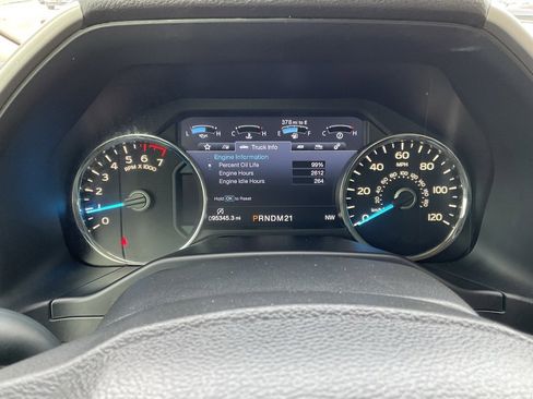 Used 2016 Ford F150 Lariat image 15