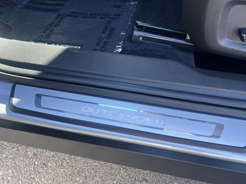 Used 2024 Mitsubishi Outlander SEL image 38