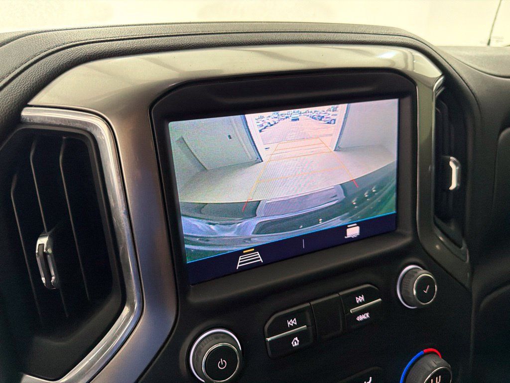 Used 2022 Chevrolet Silverado 1500 RST AWD/4WD image 14