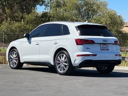 Used 2024 Audi Q5 e Prestige