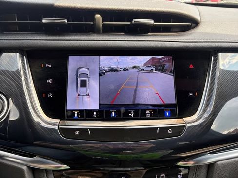 Certified 2023 Cadillac XT6 Sport w/ Technology Package AWD/4WD image 30