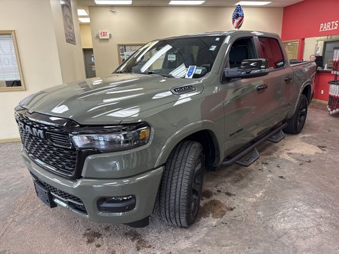 Used 2026 RAM 1500 Big Horn AWD/4WD image 4