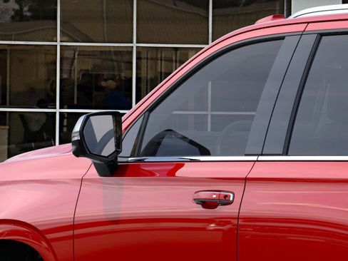 New 2025 Chevrolet Tahoe Premier image 12