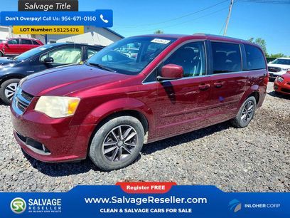 Used 2017 Dodge Grand Caravan SXT w/ Rear Park Assist Package