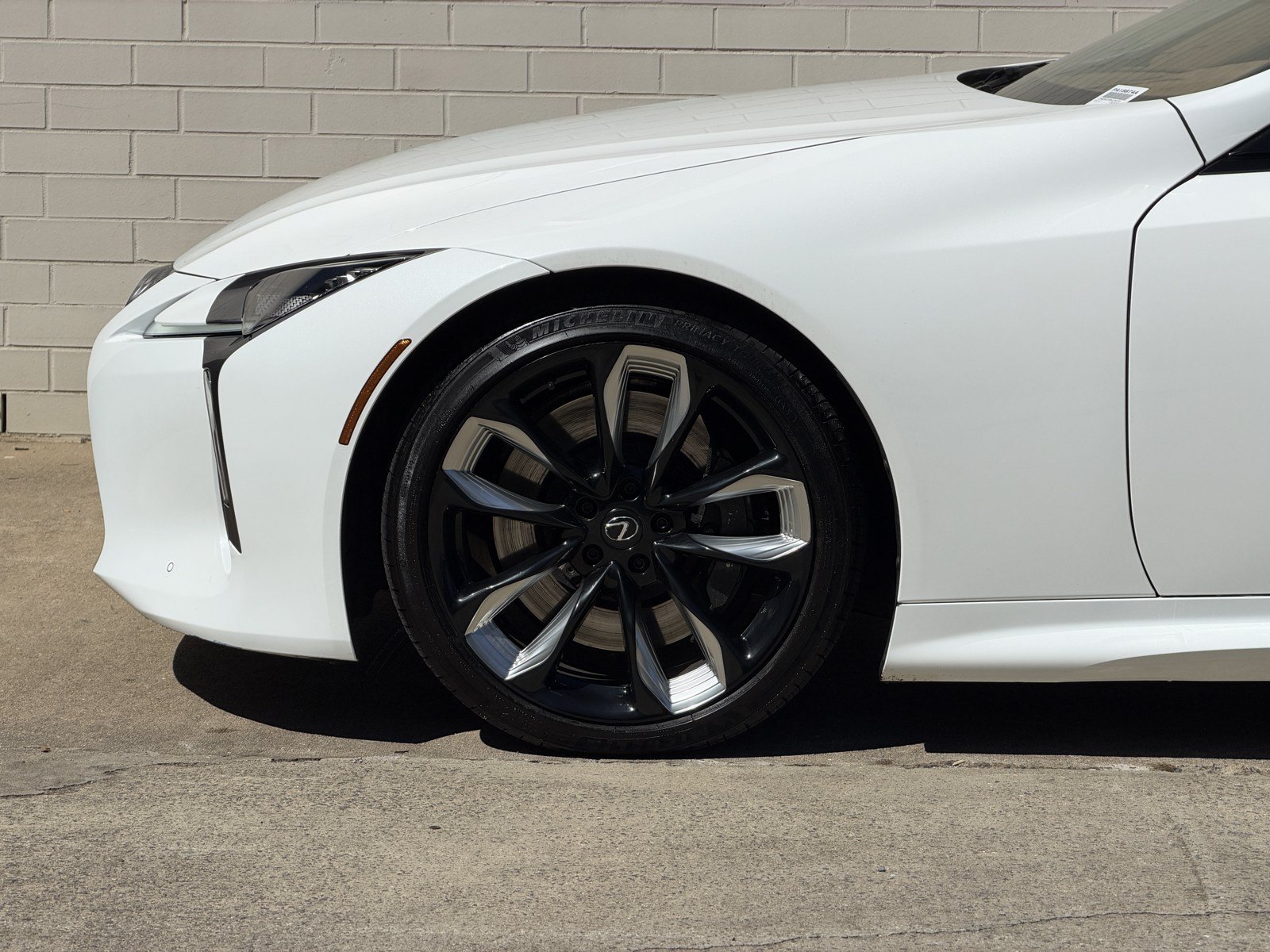 Used 2024 Lexus LC 500 Coupe w/ Dynamic Handling Package RWD image 10