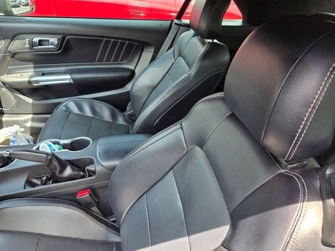 Used 2016 Ford Mustang GT Premium w/ GT Performance Package RWD image 11