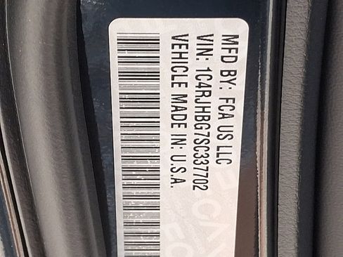 New 2025 Jeep Grand Cherokee Limited image 15