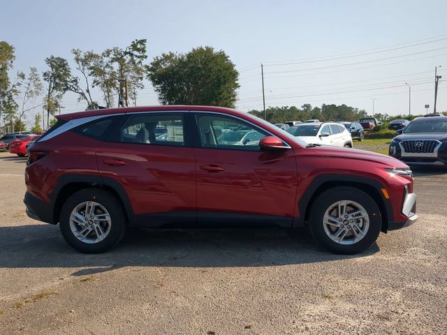 New 2025 Hyundai Tucson SE FWD image 4