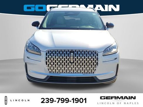 New 2026 Lincoln Corsair Premiere image 3