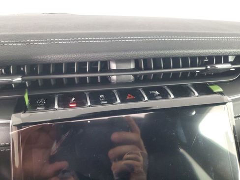 New 2025 Jeep Grand Cherokee L Limited image 23