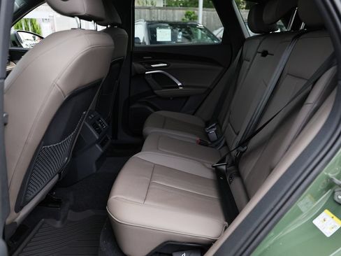 New 2026 Audi Q5 Premium Plus AWD/4WD image 33
