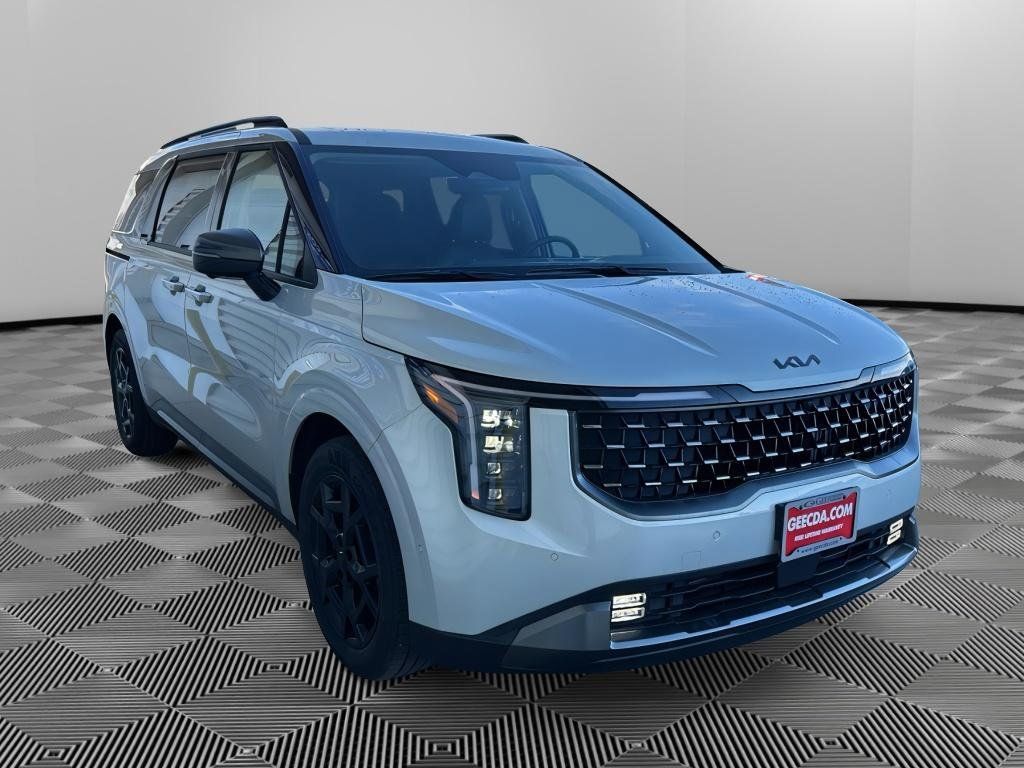New 2026 Kia Carnival SX Prestige FWD image 3
