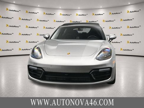 Used 2019 Porsche Panamera GTS AWD/4WD image 12