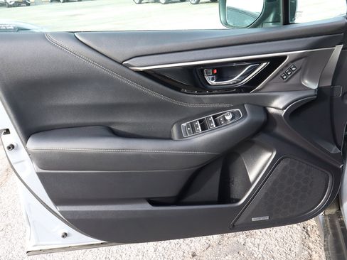 Used 2021 Subaru Outback Limited w/ Popular Package #2 image 13