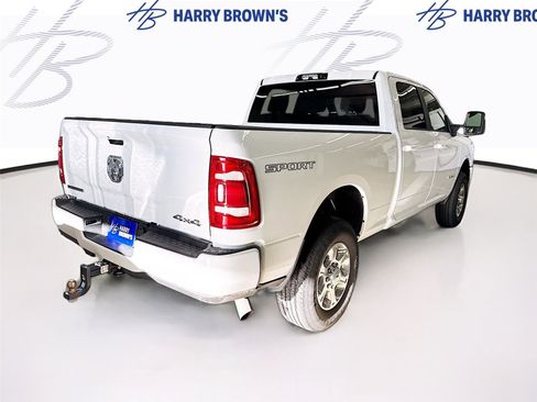Used 2024 RAM 3500 Big Horn w/ Sport Appearance Package AWD/4WD image 10