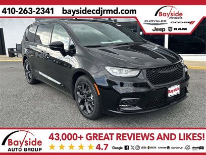 New 2026 Chrysler Pacifica Limited