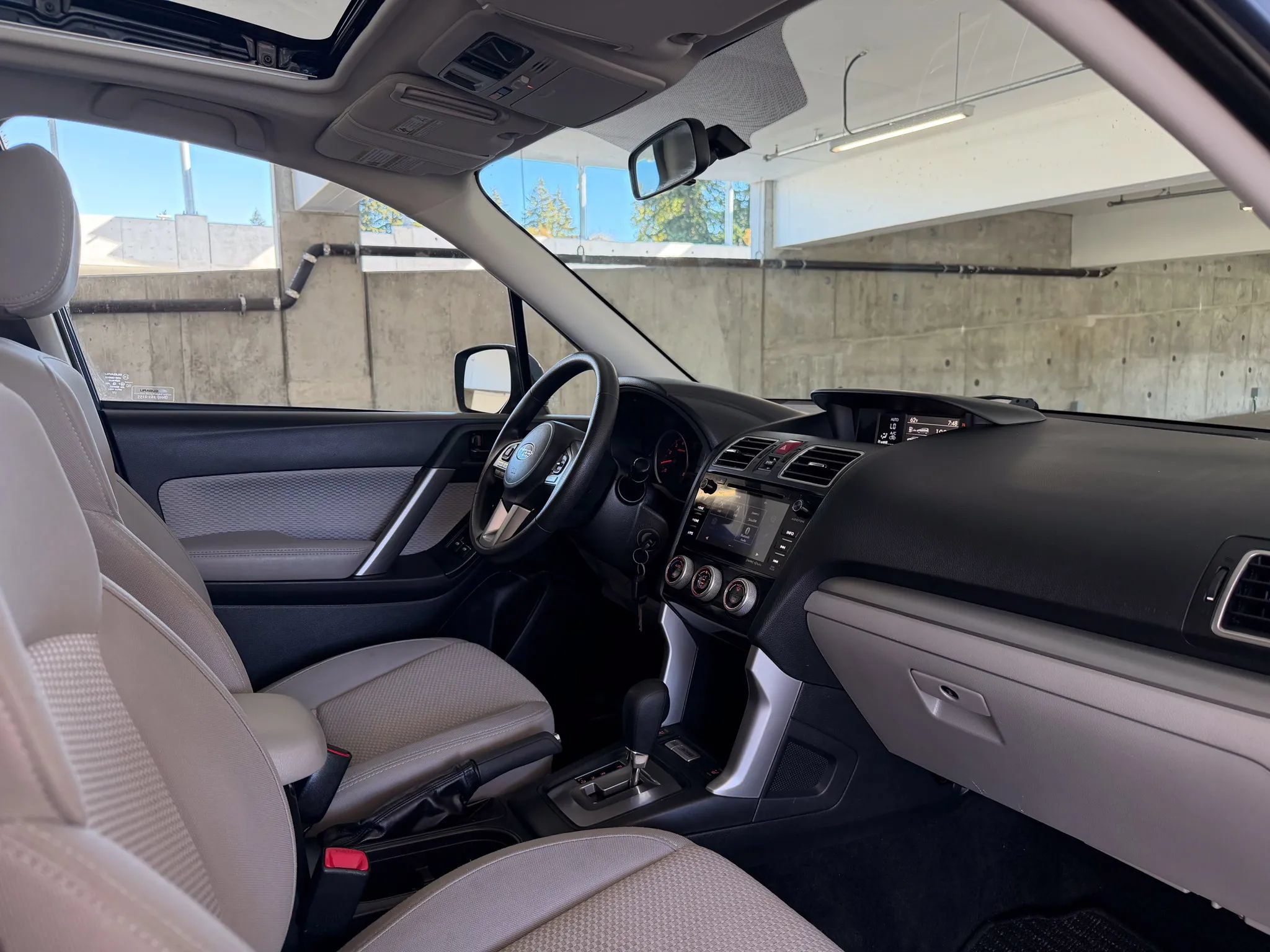 Used 2017 Subaru Forester 2.5i Premium w/ All-Weather Package AWD/4WD image 23