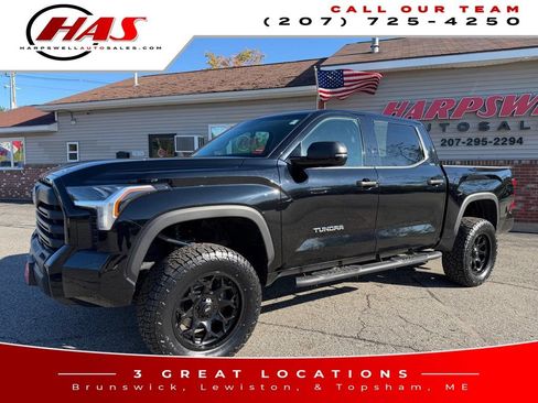 Used 2023 Toyota Tundra SR5 w/ SR5 Convenience Package AWD/4WD image 2