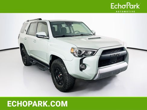 Used 2022 Toyota 4Runner TRD Off-Road AWD/4WD image 1