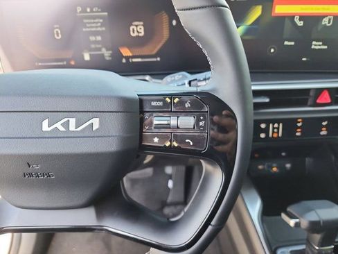 New 2026 Kia Sorento LX image 22