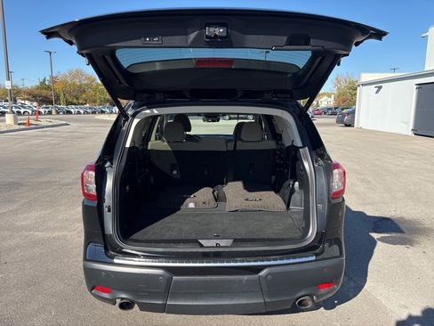 Certified 2023 Subaru Ascent Premium w/ Convenience Package image 7