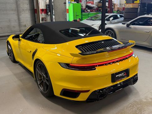 Used 2022 Porsche 911 Cabriolet AWD/4WD image 45