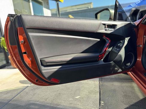 Used 2015 Scion FR-S image 22