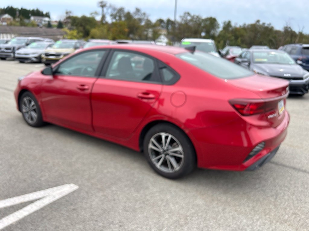 Certified 2024 Kia Forte LXS FWD image 5
