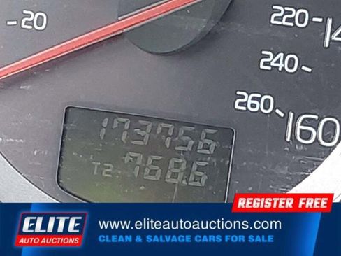 Used 2013 Volvo XC90 3.2 image 23