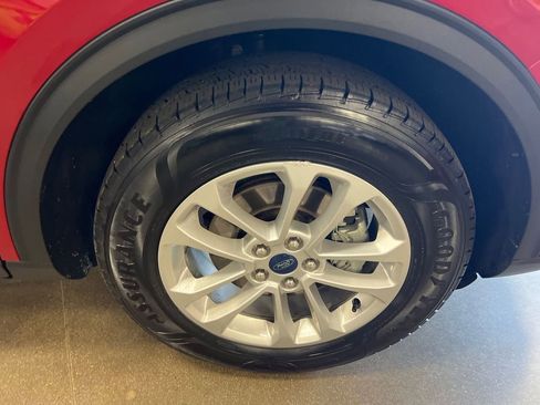 Used 2020 Ford Escape SE image 60