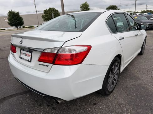 Used 2015 Honda Accord Sport image 5