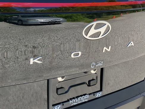 New 2026 Hyundai Kona SE FWD image 13