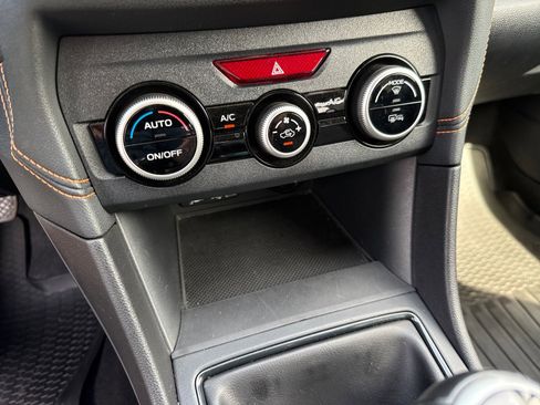 Used 2023 Subaru Crosstrek 2.0i Premium AWD/4WD image 20