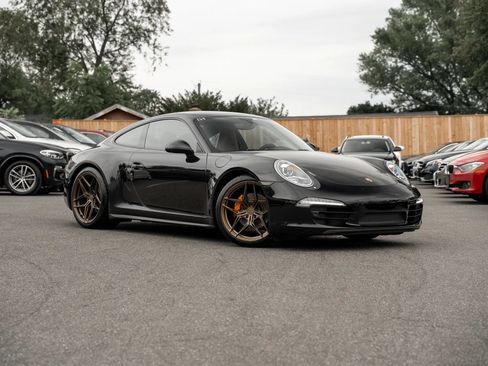 Used 2013 Porsche 911 Carrera 4 AWD/4WD image 1