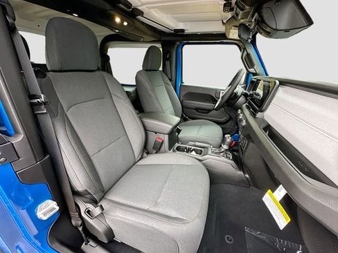 New 2026 Jeep Wrangler Sport S image 28