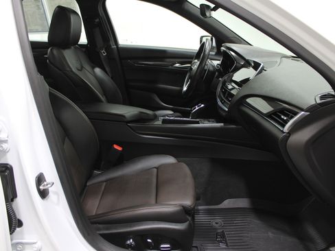 Used 2024 Cadillac CT5 V w/ Super Cruise 2 Package image 32