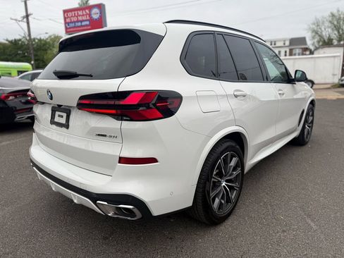 Used 2025 BMW X5 xDrive40i AWD/4WD image 5