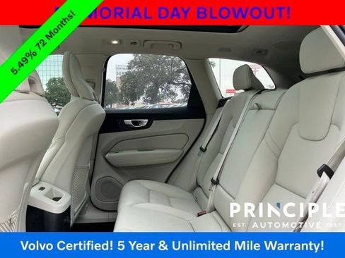 Certified 2023 Volvo XC60 T8 Plus w/ Climate Package AWD/4WD image 33