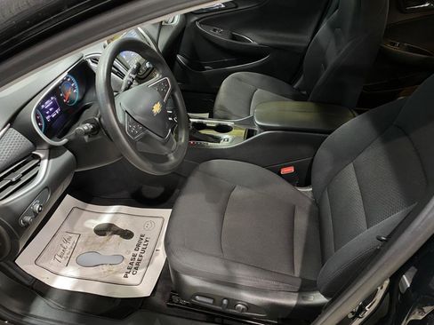 Used 2023 Chevrolet Malibu LT FWD image 9