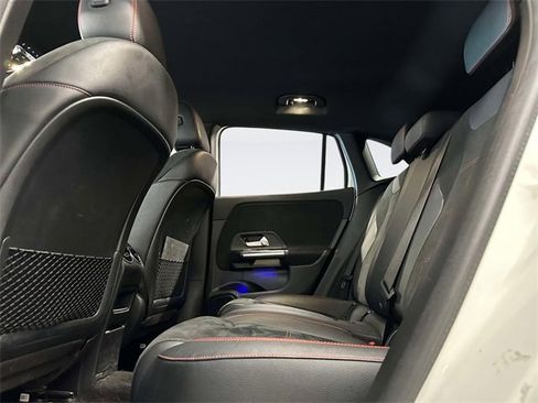 Certified 2022 Mercedes-Benz GLA 250 4MATIC image 9