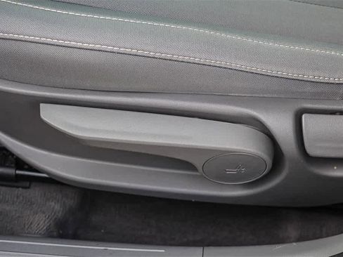 Certified 2023 Hyundai Elantra SEL image 27