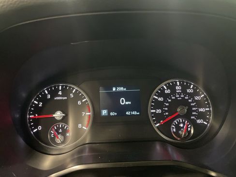 Certified 2022 Kia Telluride S image 8