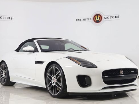 Used 2018 Jaguar F-TYPE R-Dynamic RWD image 28